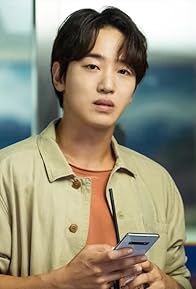 Primary photo for Lee Tae-sun