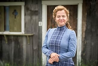 पोस्टर देखें