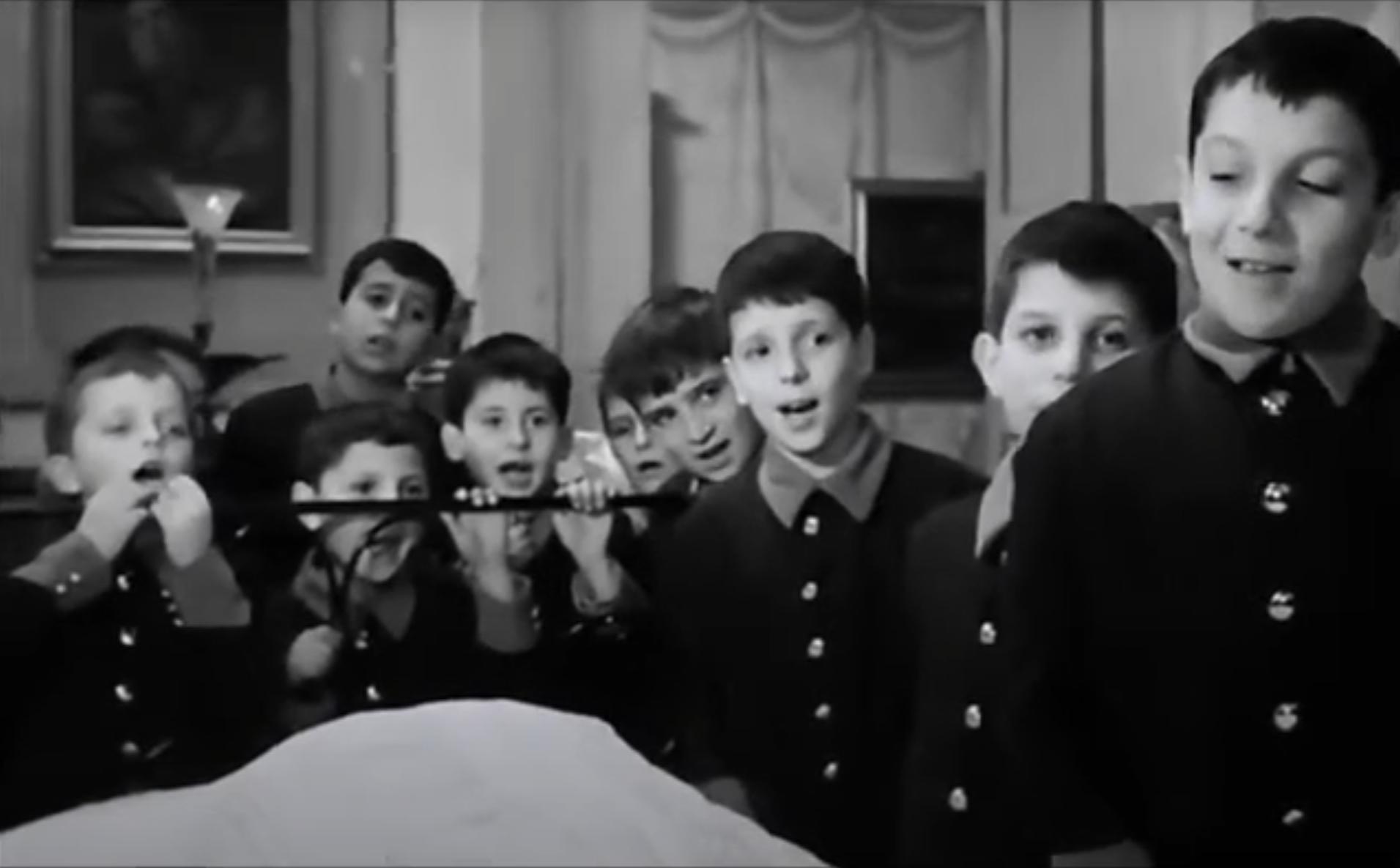 China Is Near (1967) - IMDb