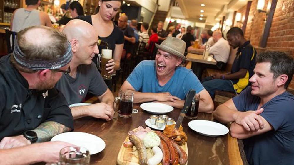 Burgers, Brew and 'Que Burgers, Brew & 'Que IMDb