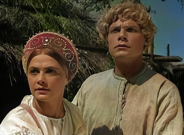 Василиса Фролованың жалаңаш суреті