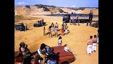 पोस्टर देखें