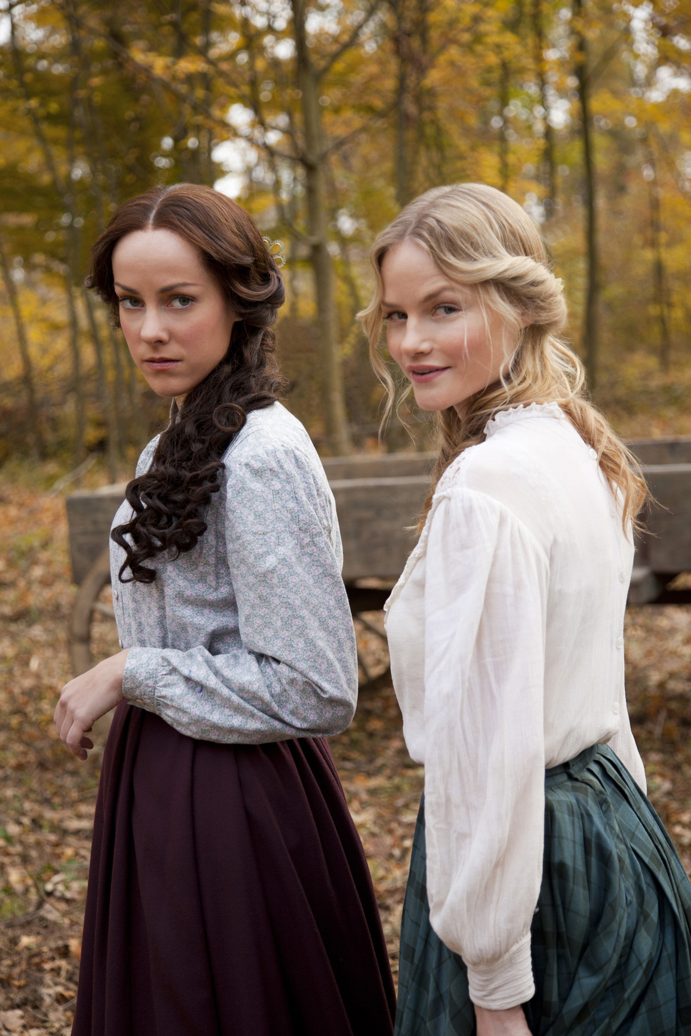 Jena Malone and Lindsay Pulsipher in Hatfields & McCoys (2012)