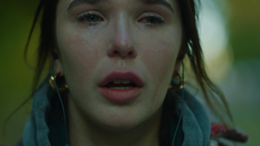 Porno internetda erini ogli bilan aldaydi