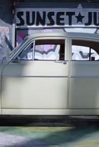 Primary photo for Kristen Wiig - The Volvo-ness