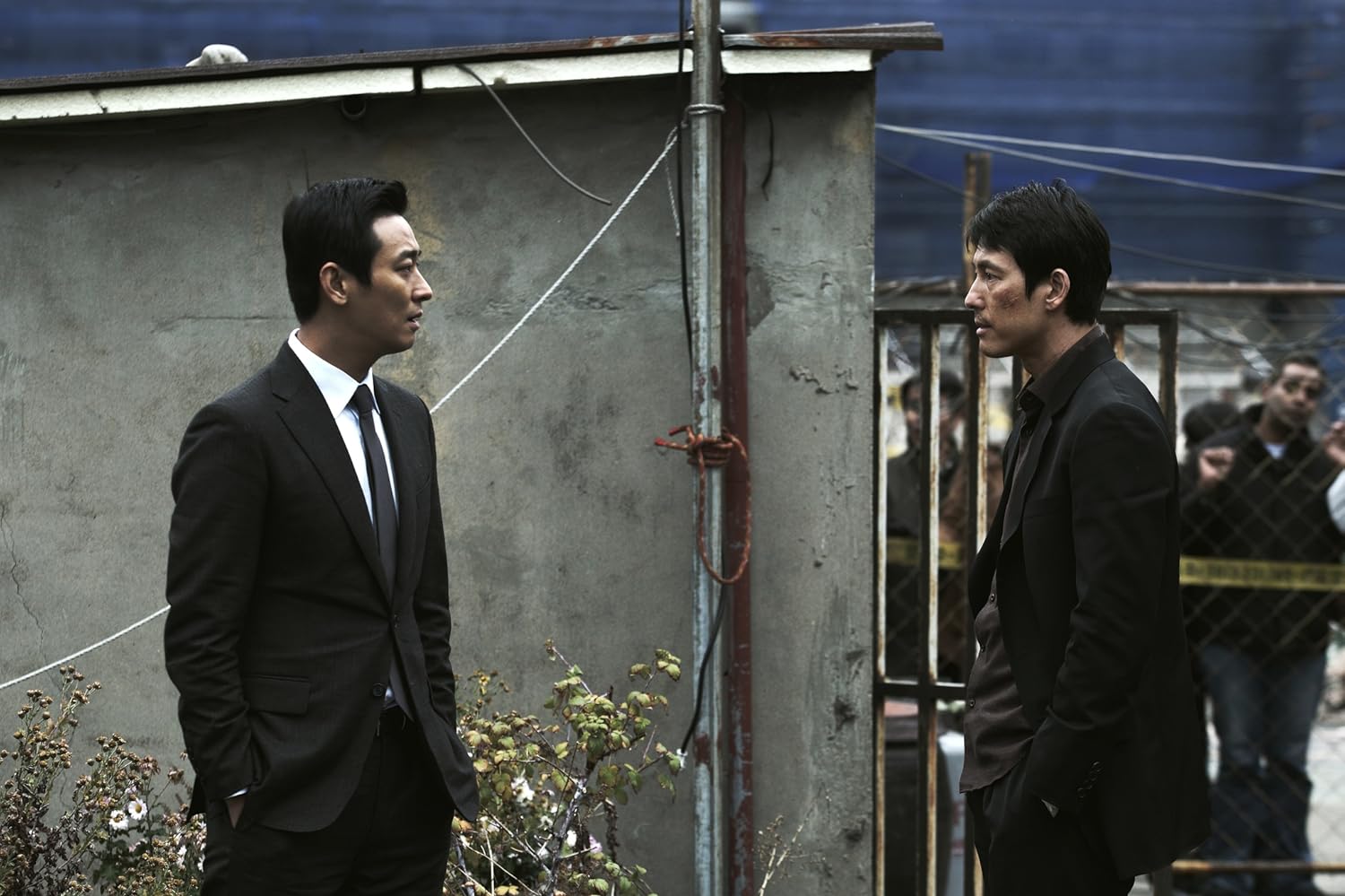 Sinopsis Film Korea Asura The City of Madness, Diantara Dua Kejahatan yang Mengancam Hidup