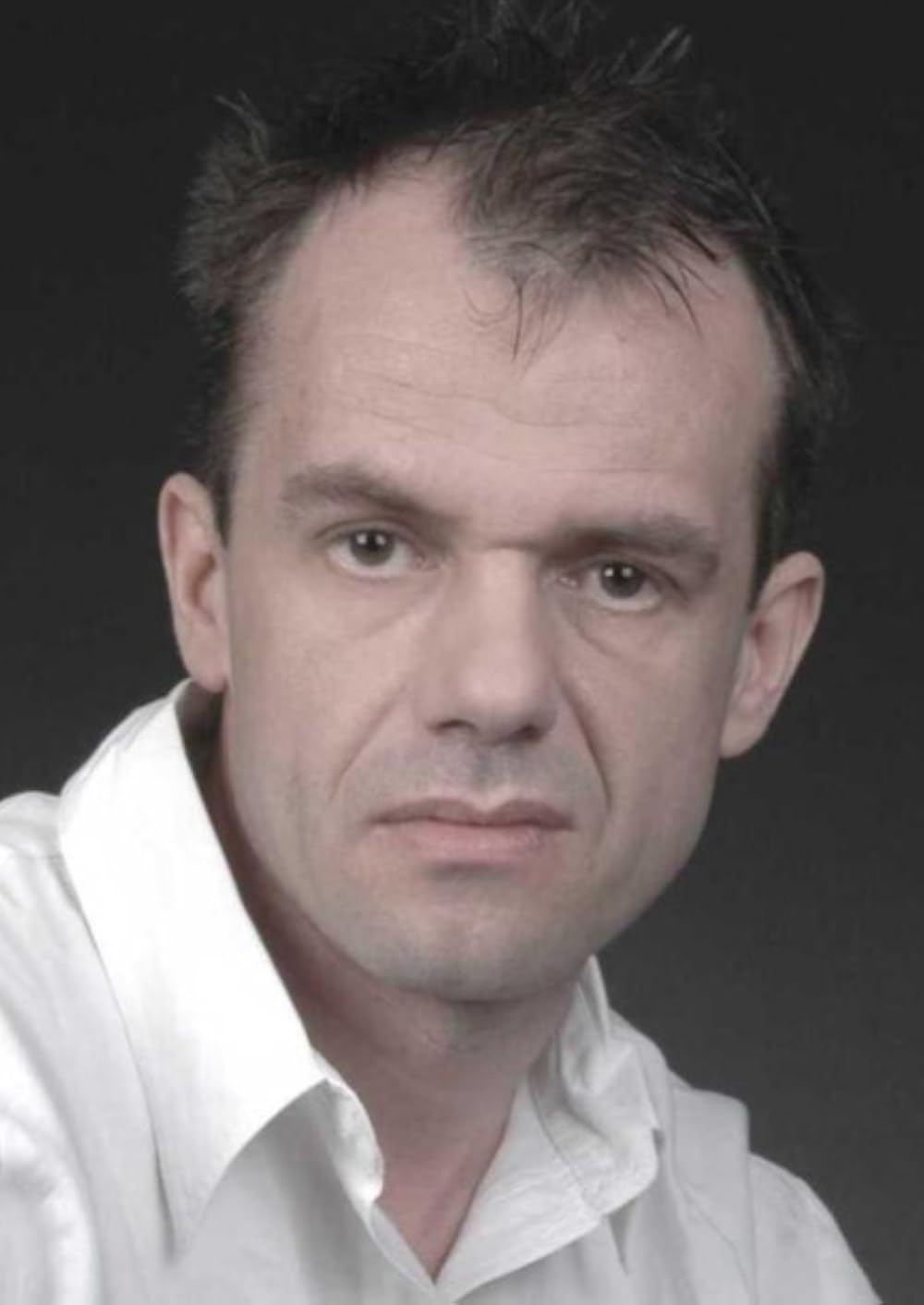 Konstantin Kryukov bilan erotik sahna Konstantin Kryukov bilan erotik sahna