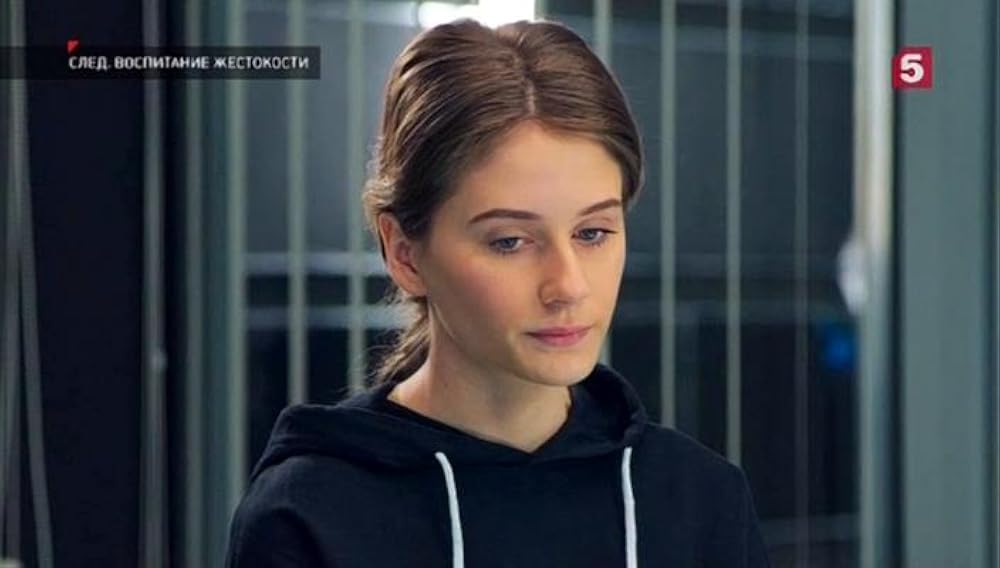 Ikki qiz dosti va qora yigit porno