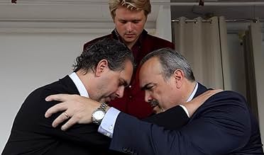 पोस्टर देखें