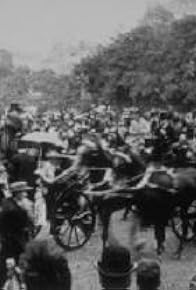Primary photo for La Pelouse - Voitures et foules