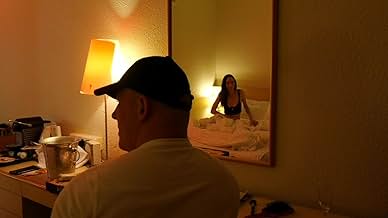 पोस्टर देखें