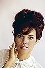 Raquel Welch's primary photo Raquel Welch's primary photo