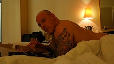 पोस्टर देखें