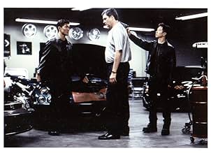 पोस्टर देखें