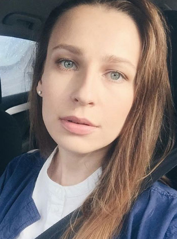 Oshxonada jinsiy aloqa sahnalari Ivan Tsarevich haqida porno