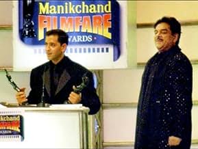 पोस्टर देखें