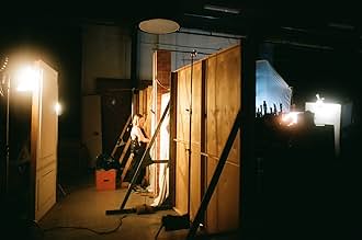 पोस्टर देखें