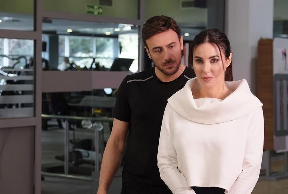 Jinsiy aloqa paytida mushuk bilan Kroz