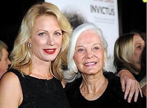 पोस्टर देखें