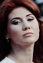 Farrosh va xojayin siyishmoqda Qizning tanasidagi sperma (VK fotosurati)