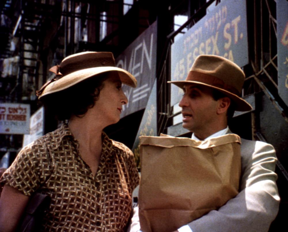 Enemies, A Love Story (1989)