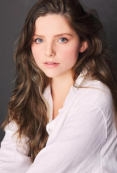 Primary photo for Chloe Csengery Primary photo for Chloe Csengery