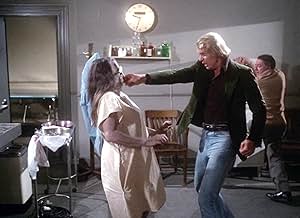 पोस्टर देखें