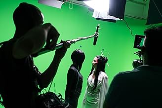 पोस्टर देखें