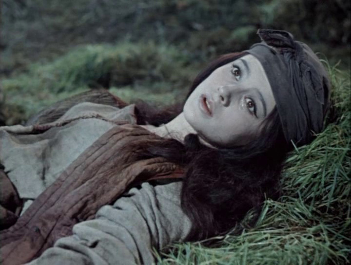 Alley Baggett surati Xayrli tong qiz jinsiy aloqa