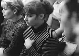 Emi Vong erotik rasmlar U erini yalab, ogziga siydi.