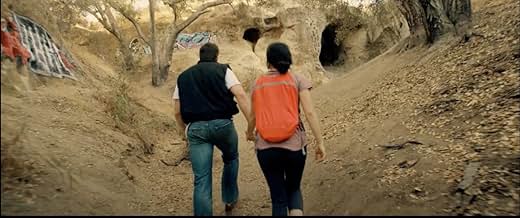 पोस्टर देखें