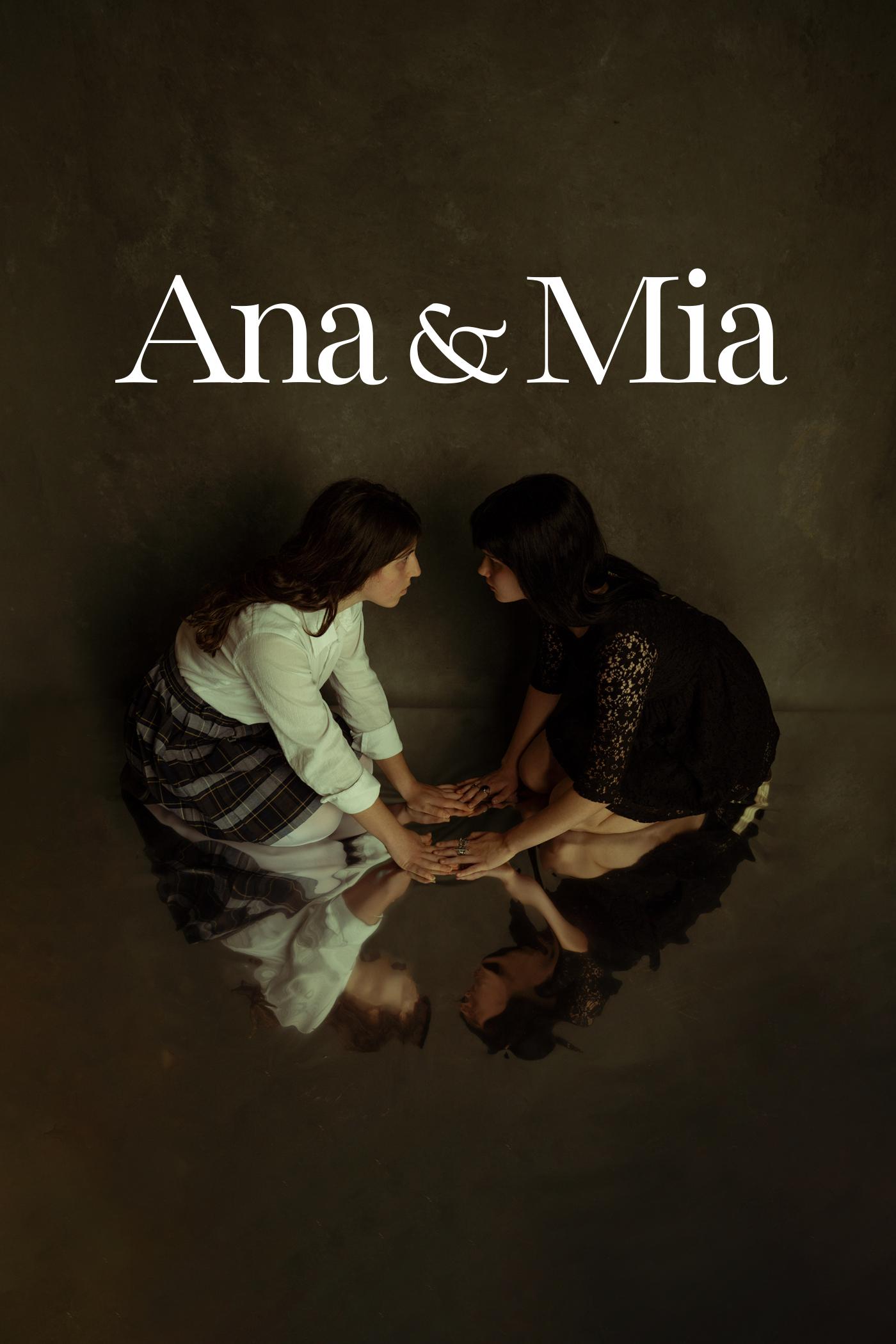 Ana & Mia