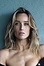 Sarah Dumont's primary photo Sarah Dumont's primary photo