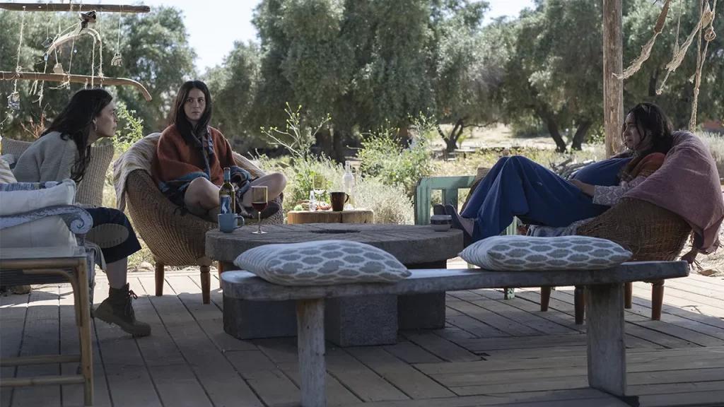 Familia (2023) - IMDb