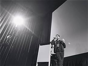 पोस्टर देखें