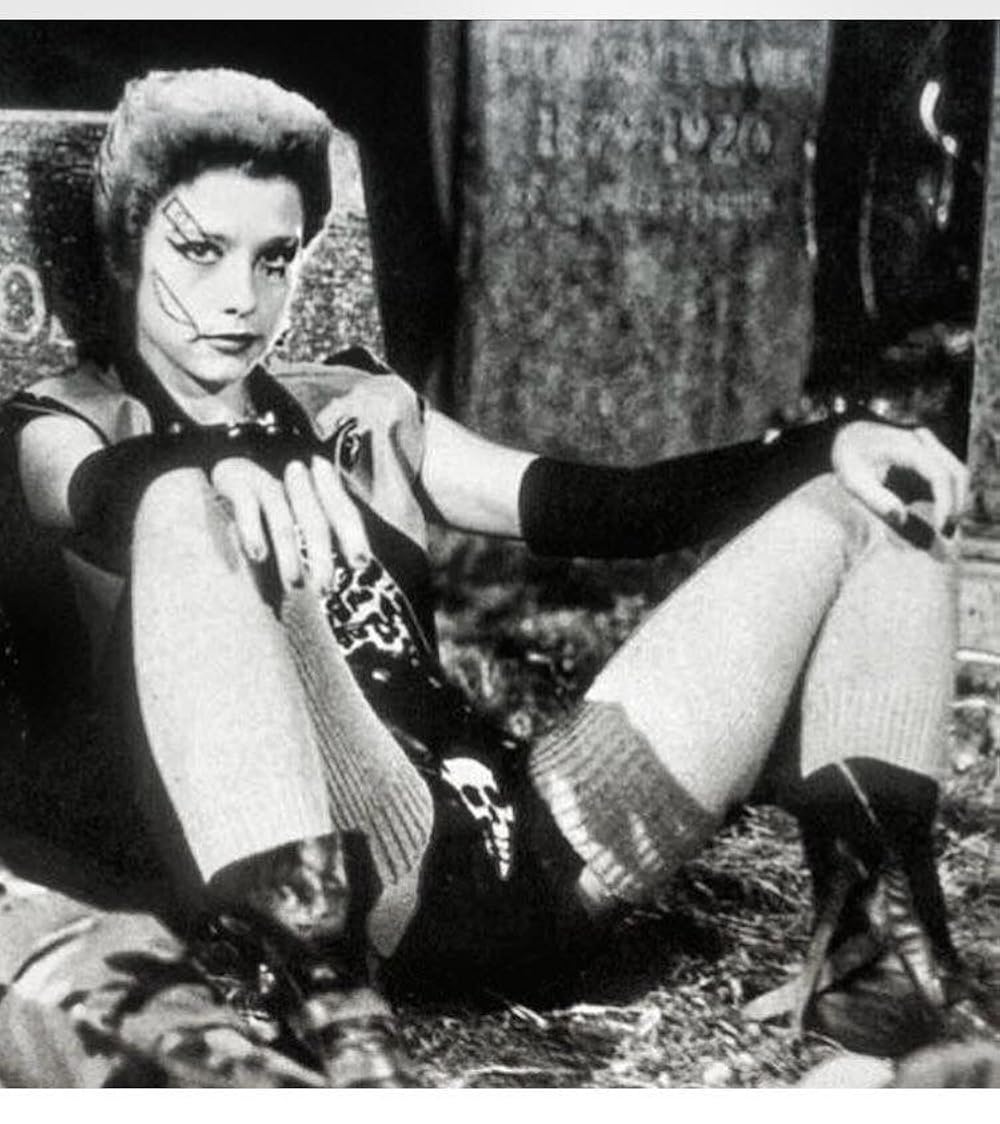 Linnea Quigley yalangoch Linnea Quigley yalangoch