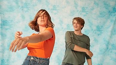 पोस्टर देखें