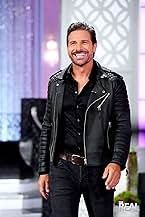 पोस्टर देखें