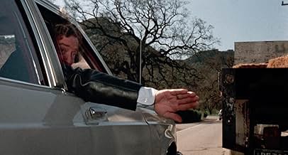 पोस्टर देखें