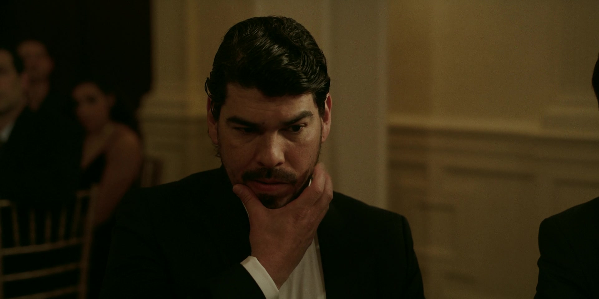 Smile 2 (2024) - Raúl Castillo as Darius - IMDb