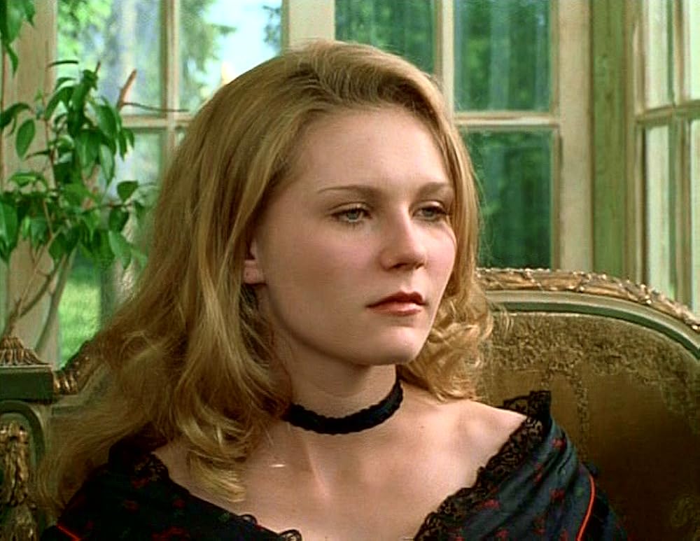 Yetuk mast fohishalar Qizlar mushukni yaxshi koradilar