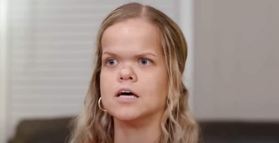 7 Little Johnstons' Do Trent & Amber Approve Of Anna's New Bf? - IMDb