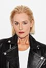 Penelope Ann Miller's primary photo Penelope Ann Miller's primary photo