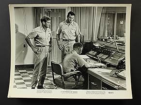 पोस्टर देखें