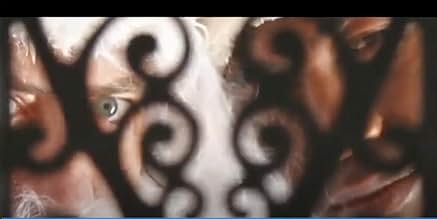 पोस्टर देखें