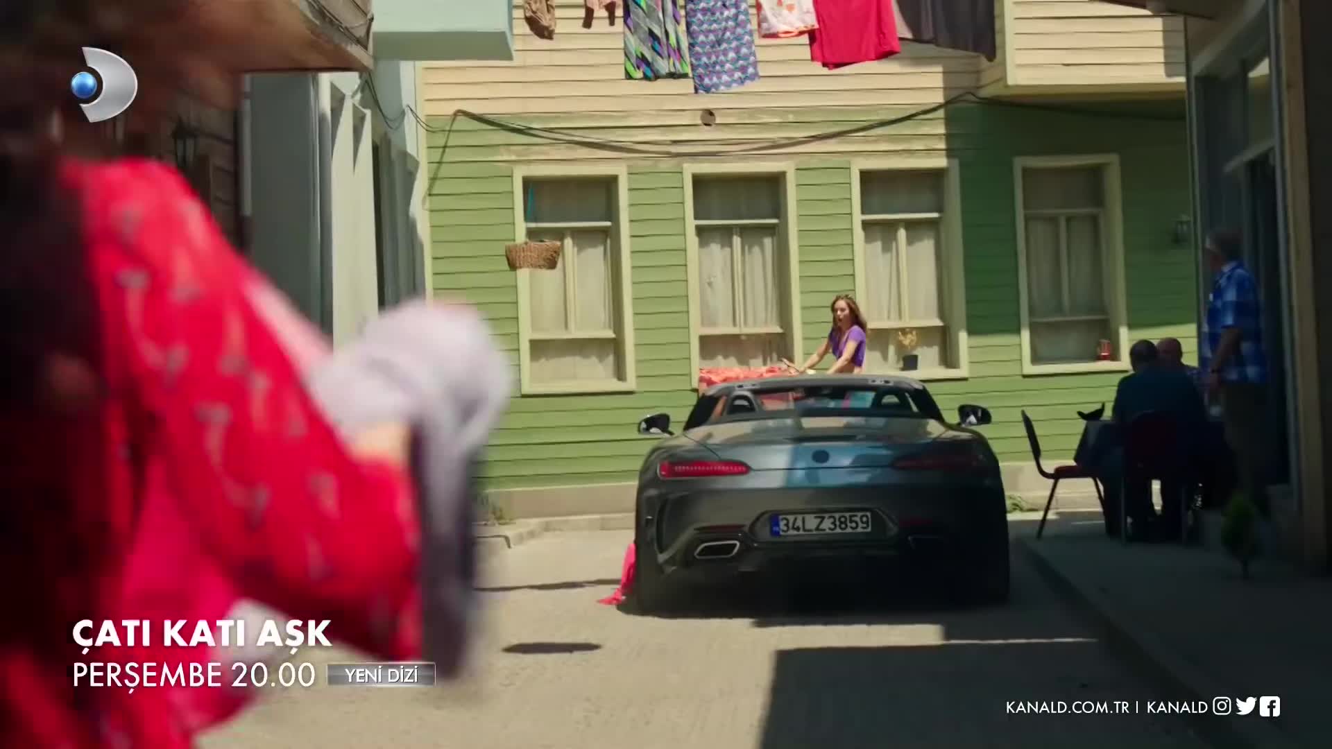 Ot bilan jinsiy aloqada bolgan qizlarning porno videolarini onlayn tomosha qiling