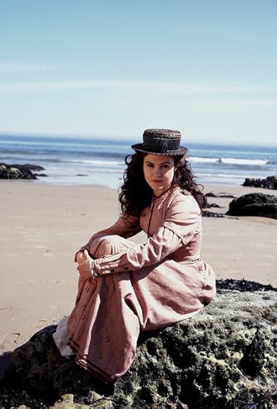 Primary photo for Gillian Kearney Primary photo for Gillian Kearney