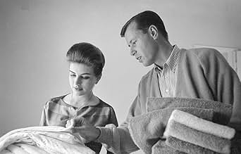 पोस्टर देखें