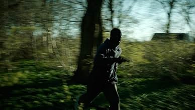 पोस्टर देखें