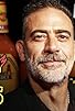 Primary photo for Jeffrey Dean Morgan Can't Feel His Face While Eating Spicy Wings